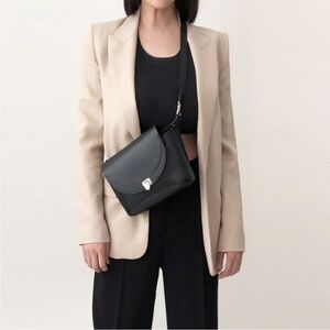 Colle Classic-Pro Demi  Black  Makeup Artist Leather Tool Bag Belt Bag Crossbody